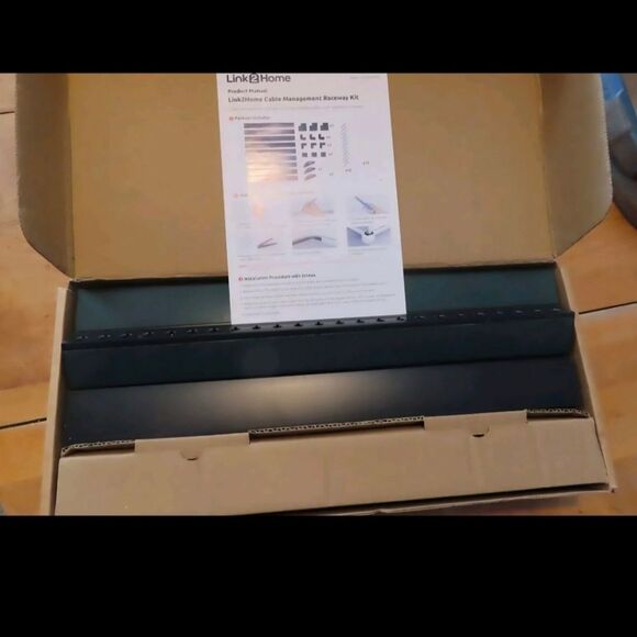 Link2Home Cable Management Raceway KitModel:EM-CBM-900Q - Picture 4 of 5